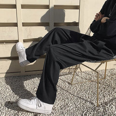 Solid Men Casual Pants Pleated Pockets Mens Fashion Clothing Mopping Hong Kong Style Zipper Fly Spring New Trousers Loose Bottom