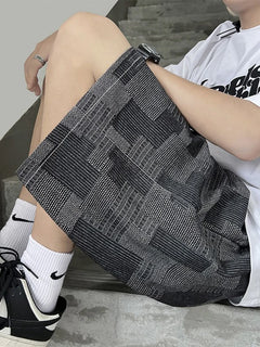 New Arrival Mens Shorts Newest Summer Casual Shorts Men Cotton Fashion Wide Leg Loose Beach Checkered Denim Jeans Outdoor C17